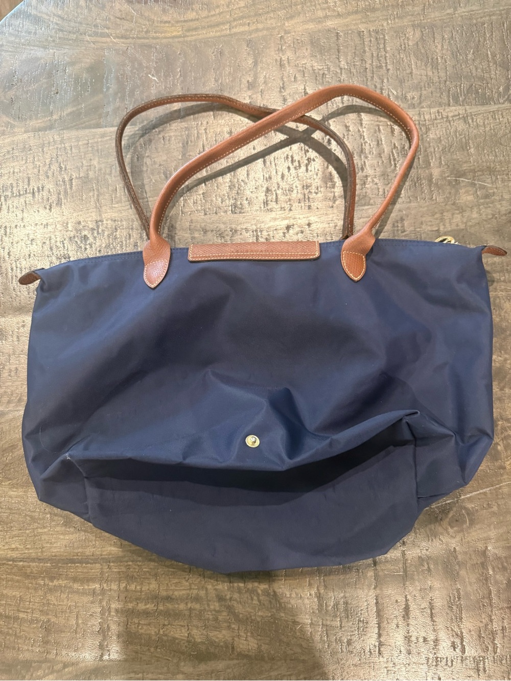 Longchamp Navy Nylon Large Le Pliage Tote with Brown Leather Trim - Picture 4 of 9